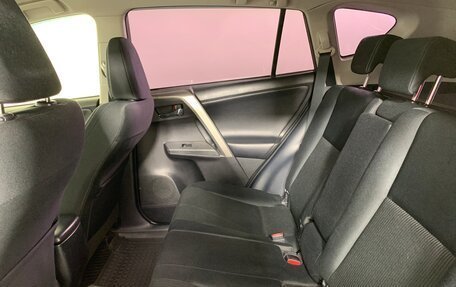 Toyota RAV4, 2015 год, 2 085 000 рублей, 19 фотография