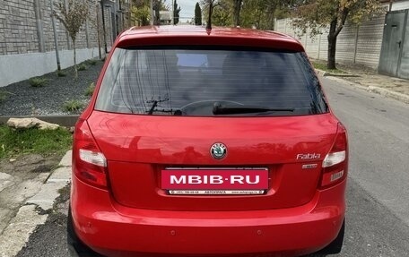 Skoda Fabia II, 2011 год, 980 000 рублей, 2 фотография