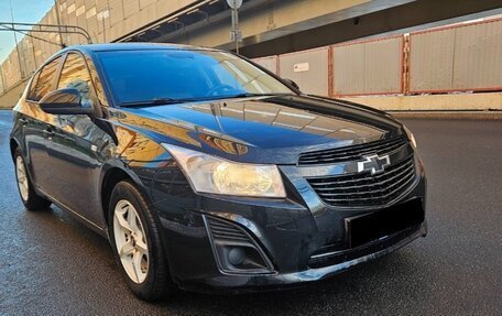 Chevrolet Cruze II, 2013 год, 700 000 рублей, 2 фотография