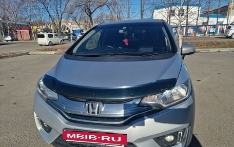 Honda Fit III, 2015 год, 980 000 рублей, 2 фотография