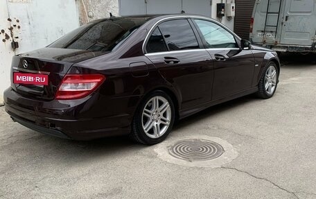 Mercedes-Benz C-Класс, 2010 год, 1 280 000 рублей, 6 фотография