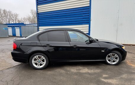 BMW 3 серия, 2009 год, 1 350 000 рублей, 3 фотография