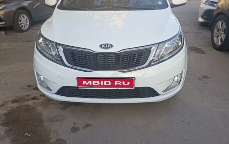 KIA Rio III рестайлинг, 2013 год, 850 000 рублей, 1 фотография