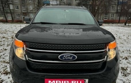 Ford Explorer VI, 2013 год, 1 600 000 рублей, 4 фотография