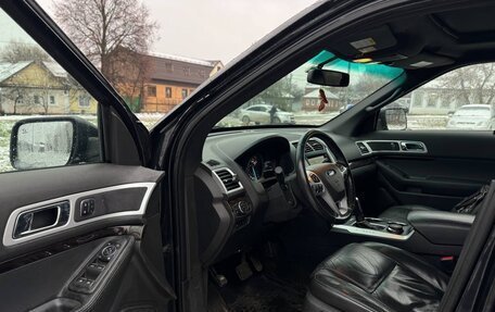 Ford Explorer VI, 2013 год, 1 600 000 рублей, 13 фотография