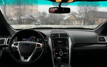 Ford Explorer VI, 2013 год, 1 600 000 рублей, 27 фотография