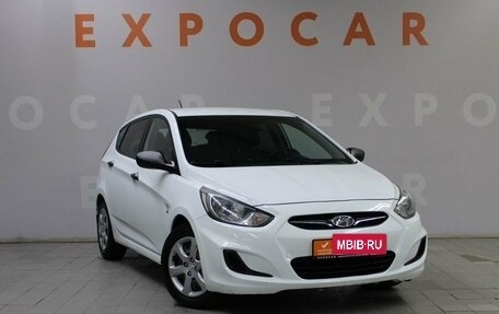 Hyundai Solaris II рестайлинг, 2013 год, 966 000 рублей, 3 фотография