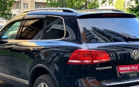 Volkswagen Touareg III, 2015 год, 2 700 000 рублей, 3 фотография