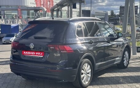 Volkswagen Tiguan II, 2017 год, 2 630 000 рублей, 13 фотография