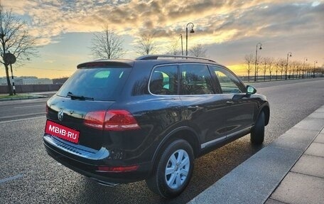 Volkswagen Touareg III, 2011 год, 2 480 000 рублей, 9 фотография