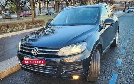 Volkswagen Touareg III, 2011 год, 2 480 000 рублей, 10 фотография