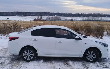 KIA Rio IV, 2018 год, 1 700 000 рублей, 6 фотография