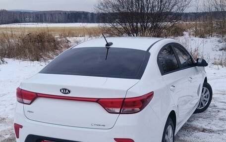 KIA Rio IV, 2018 год, 1 700 000 рублей, 5 фотография