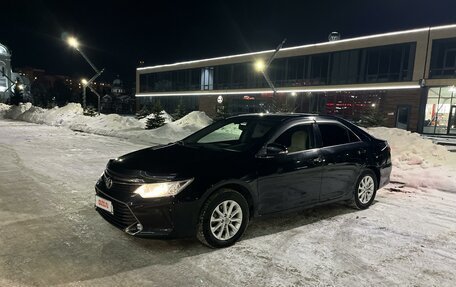 Toyota Camry, 2018 год, 2 750 000 рублей, 2 фотография