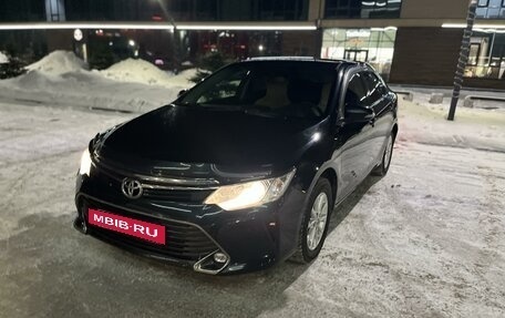 Toyota Camry, 2018 год, 2 750 000 рублей, 3 фотография