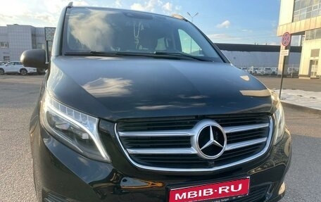 Mercedes-Benz Vito, 2017 год, 4 700 000 рублей, 1 фотография