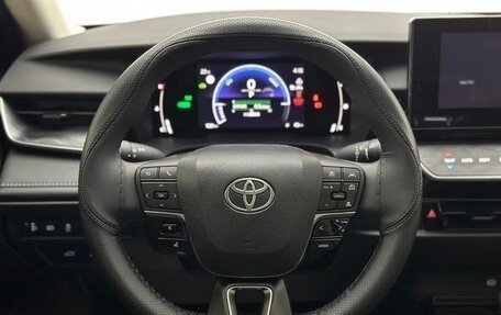 Toyota Camry, 2024 год, 3 650 000 рублей, 9 фотография