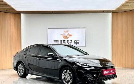 Toyota Camry, 2024 год, 3 650 000 рублей, 5 фотография