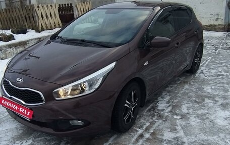 KIA cee'd III, 2013 год, 1 100 000 рублей, 2 фотография