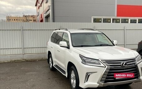 Lexus LX III, 2016 год, 6 500 000 рублей, 8 фотография