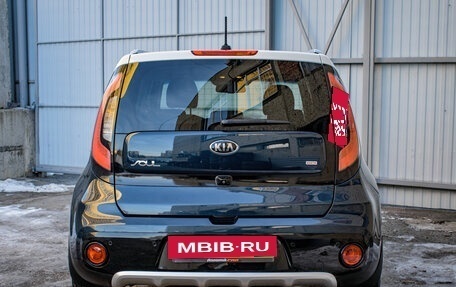 KIA Soul II рестайлинг, 2018 год, 1 575 000 рублей, 8 фотография