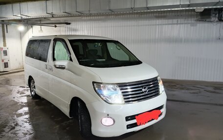 Nissan Elgrand III, 2006 год, 920 000 рублей, 2 фотография