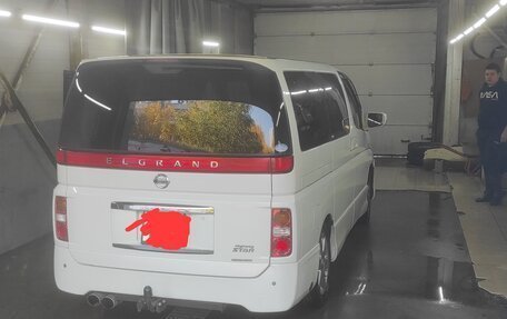 Nissan Elgrand III, 2006 год, 920 000 рублей, 6 фотография