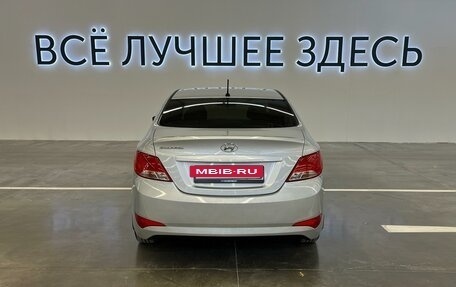 Hyundai Solaris II рестайлинг, 2015 год, 1 169 000 рублей, 4 фотография