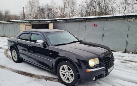 Chrysler 300C II, 2006 год, 1 500 000 рублей, 7 фотография