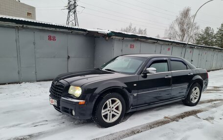 Chrysler 300C II, 2006 год, 1 500 000 рублей, 10 фотография