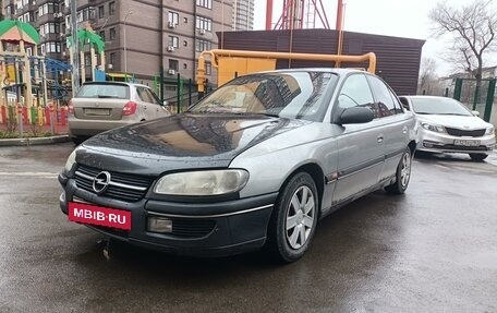 Opel Omega A, 1994 год, 200 000 рублей, 1 фотография