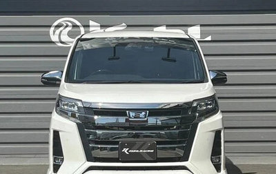 Toyota Noah III, 2021 год, 1 900 000 рублей, 1 фотография