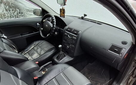 Ford Mondeo III, 2003 год, 235 000 рублей, 15 фотография