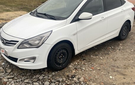 Hyundai Solaris II рестайлинг, 2016 год, 610 000 рублей, 8 фотография