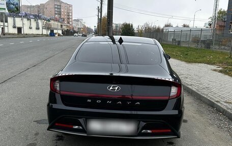 Hyundai Sonata VIII, 2019 год, 2 850 000 рублей, 4 фотография