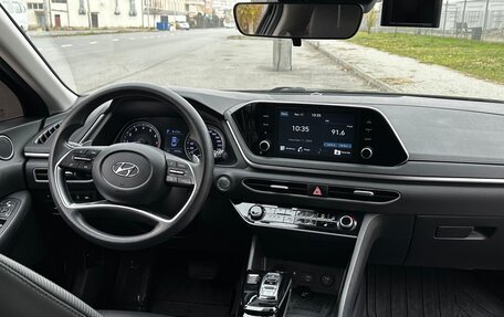 Hyundai Sonata VIII, 2019 год, 2 850 000 рублей, 6 фотография