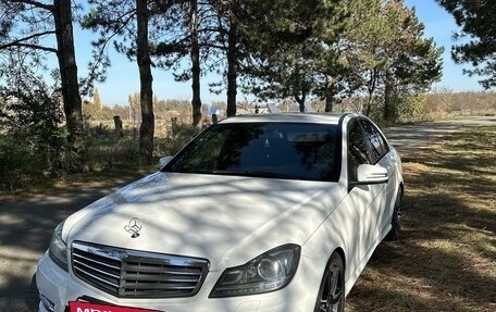 Mercedes-Benz C-Класс, 2012 год, 1 730 000 рублей, 10 фотография