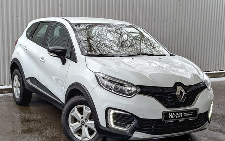 Renault Kaptur I рестайлинг, 2019 год, 1 025 000 рублей, 3 фотография