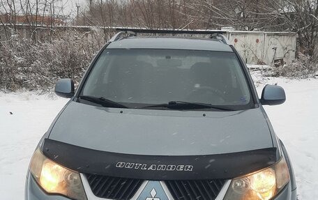 Mitsubishi Outlander III рестайлинг 3, 2008 год, 1 295 000 рублей, 2 фотография