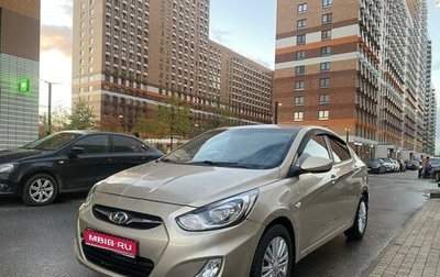 Hyundai Solaris II рестайлинг, 2013 год, 845 000 рублей, 1 фотография