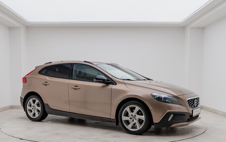 Volvo V40 Cross Country I, 2014 год, 1 390 000 рублей, 3 фотография