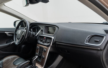 Volvo V40 Cross Country I, 2014 год, 1 390 000 рублей, 11 фотография