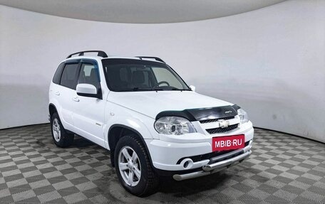 Chevrolet Niva I рестайлинг, 2016 год, 844 600 рублей, 3 фотография