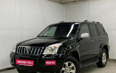 Toyota Land Cruiser Prado 120 рестайлинг, 2005 год, 1 955 000 рублей, 2 фотография