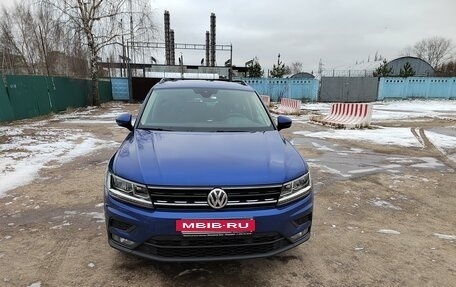 Volkswagen Tiguan II, 2019 год, 2 200 000 рублей, 6 фотография