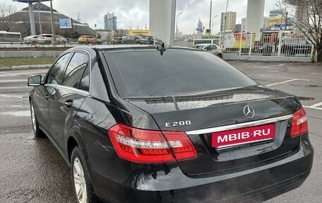 Mercedes-Benz E-Класс, 2012 год, 1 760 000 рублей, 6 фотография