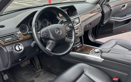 Mercedes-Benz E-Класс, 2012 год, 1 760 000 рублей, 11 фотография