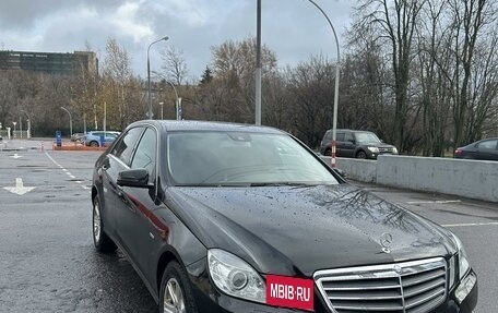 Mercedes-Benz E-Класс, 2012 год, 1 760 000 рублей, 2 фотография