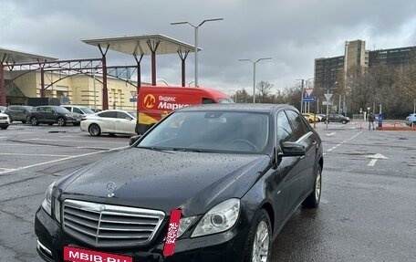 Mercedes-Benz E-Класс, 2012 год, 1 760 000 рублей, 3 фотография