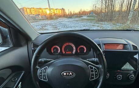 KIA cee'd I рестайлинг, 2008 год, 800 000 рублей, 12 фотография